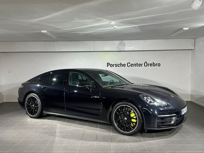 Porsche Panamera 4