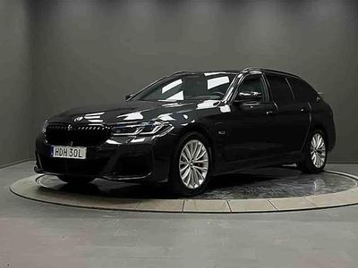 Grå Begagnad 2024 BMW 530e Kombi | 499 000 kr