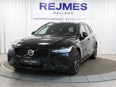 Begagnad Volvo V60 Plus 253 HK (186 kW) 2022 Svart Kombi