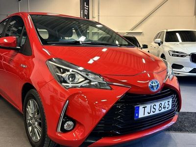 begagnad Toyota Yaris Hybrid e-CVT Euro 6