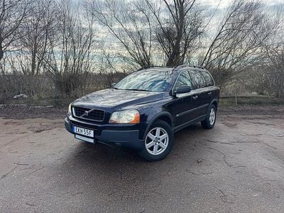 Begagnad Volvo XC90 Summum 163 HK (119 kW) 2004 Blå SUV