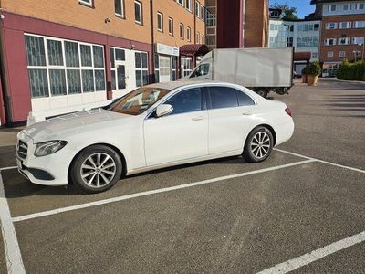 Mercedes E200