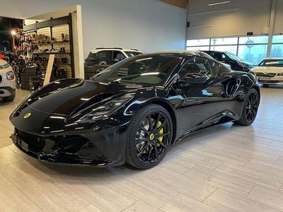 Svart Ny 2025 Lotus Emira Sportkupé | 1 468 000 kr