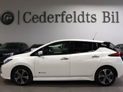 begagnad Nissan Leaf 40kWh Keyless B-KAMERA 360° GPS HALVSKINN 2019, Halvkombi