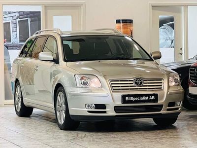 begagnad Toyota Avensis Kombi 2.0 D-4 VVT-i Automat 147hk 0%Ränta