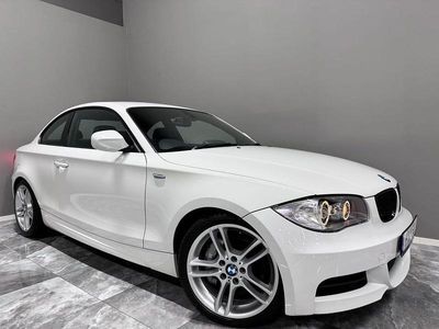 Vit Begagnad 2011 BMW 135 Coupé M Sport Sportkupé | 189 900 kr