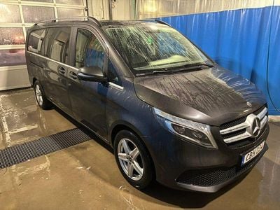 Begagnad 2021 Mercedes V250 Avantgarde Minibuss | 429 000 kr