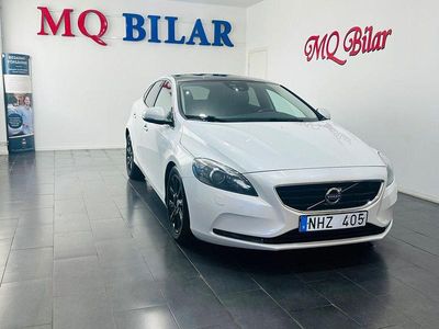 Vit Begagnad 2013 Volvo V40 Summum Kombi | 129 900 kr (Lite dyr)