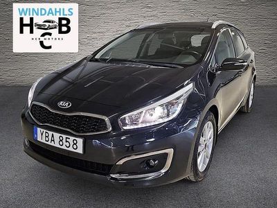 Svart Begagnad 2015 Kia Ceed Halvkombi | 149 700 kr (Dyr)