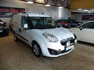 begagnad Opel Combo 2.2t 1.6 CDTI Ny Servad & Ny Besiktigad 105hk