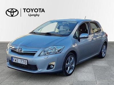 Silver Begagnad 2010 Toyota Auris Hybrid Comfort Halvkombi | 109 000 kr (Bra pris)