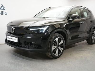 Svart Begagnad 2022 Volvo XC40 Core SUV | 344 900 kr