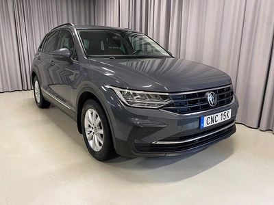 Begagnad VW Tiguan GT 150 HK (110 kW) 2022 Grå SUV