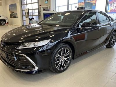 begagnad Toyota Camry Hybrid 2,5 Executive Premium Skinn 360 kame 2024, Sedan