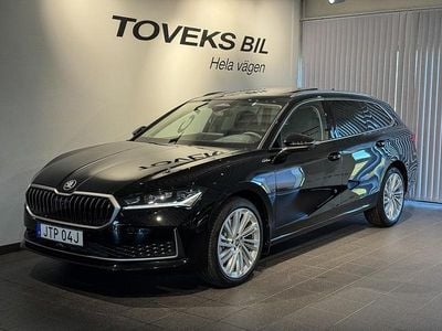 Ny Skoda Superb 2026 Svart Kombi