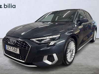 Begagnad Audi A3 2023 Grå Sedan