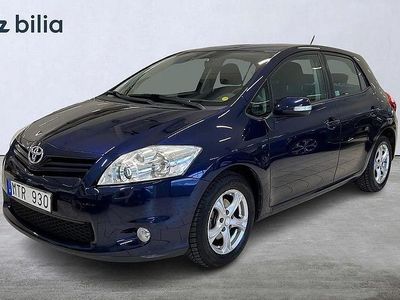 Begagnad Toyota Auris Edition 133 HK (97 kW) 2012 Blå Halvkombi