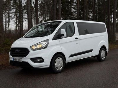 Vit Begagnad 2019 Ford Transit Custom Kombi | 298 750 kr