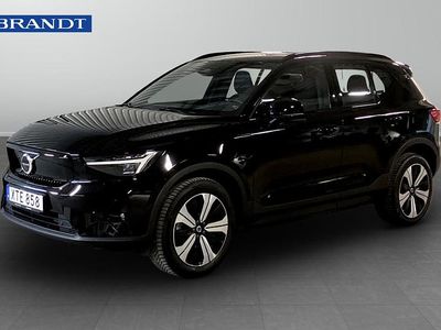 Svart Begagnad 2023 Volvo XC40 Single Motor SUV | 359 900 kr (Marknadspris)