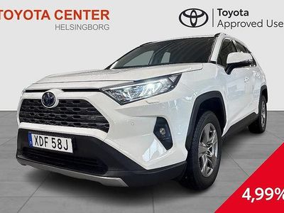 Vit Begagnad 2022 Toyota RAV4 Hybrid Active SUV | 379 900 kr (Marknadspris)