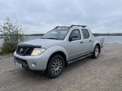 begagnad Nissan Navara Dubbelhytt 3.0 dCi V6 4x4 Automat 231hk