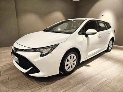 Vit Begagnad 2022 Toyota Corolla Active Kombi | 209 000 kr (Marknadspris)