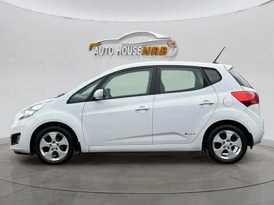 Vit Begagnad 2010 Kia Venga Comfort Halvkombi | 52 500 kr (Dyr)