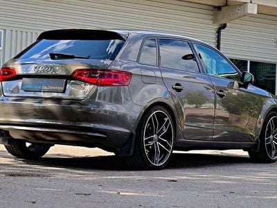Grå Begagnad 2013 Audi A3 Halvkombi | 149 900 kr (Dyr)