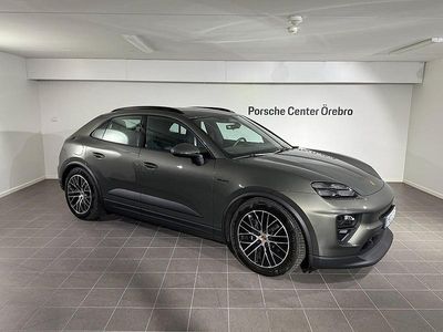 Grön Ny 2025 Porsche Macan SUV | 1 131 100 kr (Lite dyr)
