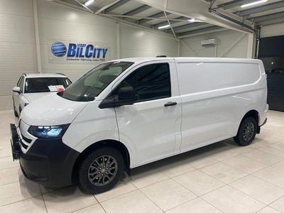 Vit Begagnad 2025 VW Transporter Van | 584 900 kr (Dyr)