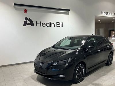 begagnad Nissan Leaf N-connecta 59kWh LED 2023, Halvkombi