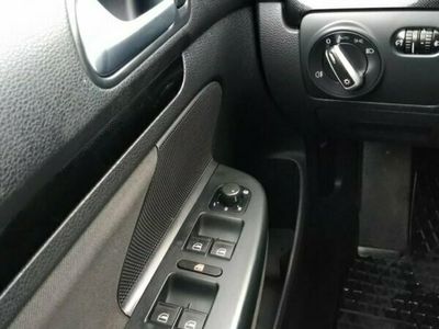 begagnad VW Golf Variant 1.6 TDI BlueMotion DSG Sekventiell