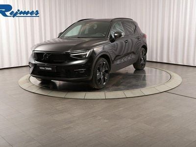 Begagnad Volvo EX40 Ultra 188 kW (256 HK) 2024 Onyx black metallic SUV
