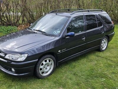 Peugeot 306