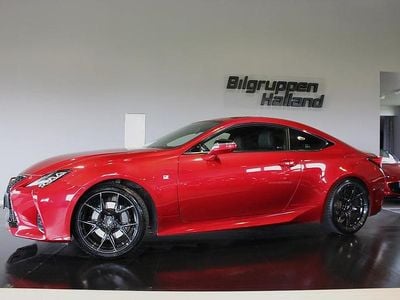 Begagnad Lexus RC300h Sport Line 223 HK (164 kW) 2019 Röd Sportkupé