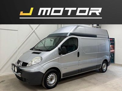 Silver Begagnad 2010 Renault Trafic Minibuss | 79 900 kr
