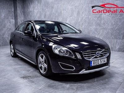 Svart Begagnad 2011 Volvo S60 Momentum Sedan | 114 800 kr (Marknadspris)