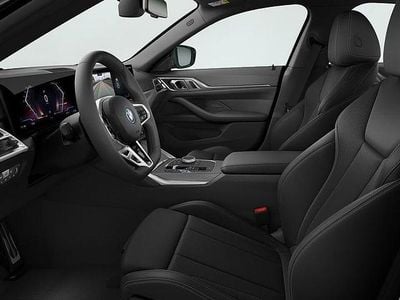 Svart Ny 2026 BMW i4 Comfort Edition Sedan | 647 700 kr