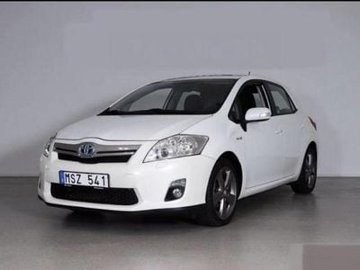 Toyota Auris Hybrid