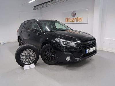 begagnad Subaru Outback 2.5 4WD V-Däck ingår Drag-Navi-360kamera-H K-Taklucka-Carplay-BT 2019, Kombi