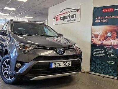 Mörkgrå Begagnad 2016 Toyota RAV4 Hybrid Executive SUV | 184 900 kr (Marknadspris)