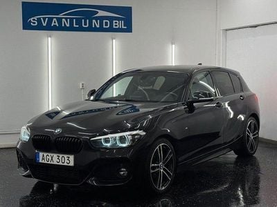 Svart Begagnad 2018 BMW 118 M Sport Halvkombi | 169 800 kr (Marknadspris)