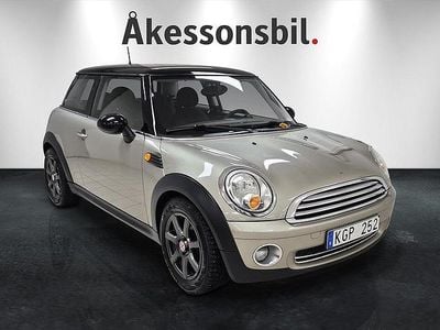 Lbrun Begagnad 2007 Mini ONE Pepper Halvkombi | 56 900 kr
