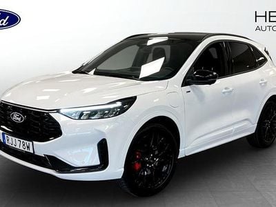 Vit (white) Ny 2025 Ford Kuga ST-Line X SUV | 494 000 kr (Dyr)