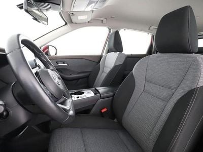 Röd Begagnad 2023 Nissan X-Trail Acenta SUV | 302 000 kr (Bra pris)