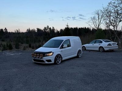 Begagnad 2016 VW Caddy Minibuss | 110 000 kr (Dyr)