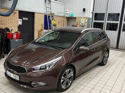Begagnad Kia Ceed Sportswagon 128 HK (94 kW) 2013 Kombi