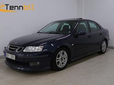 Mörkblå Begagnad 2004 Saab 9-3 Aero Sedan | 29 900 kr (Bra pris)
