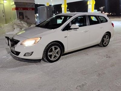 Begagnad 2011 Opel Astra Kombi | 30 000 kr (Lite dyr)