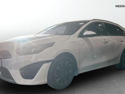 Begagnad Kia Ceed Sportswagon Advance 141 HK (103 kW) 2024 Vit (white) Kombi
